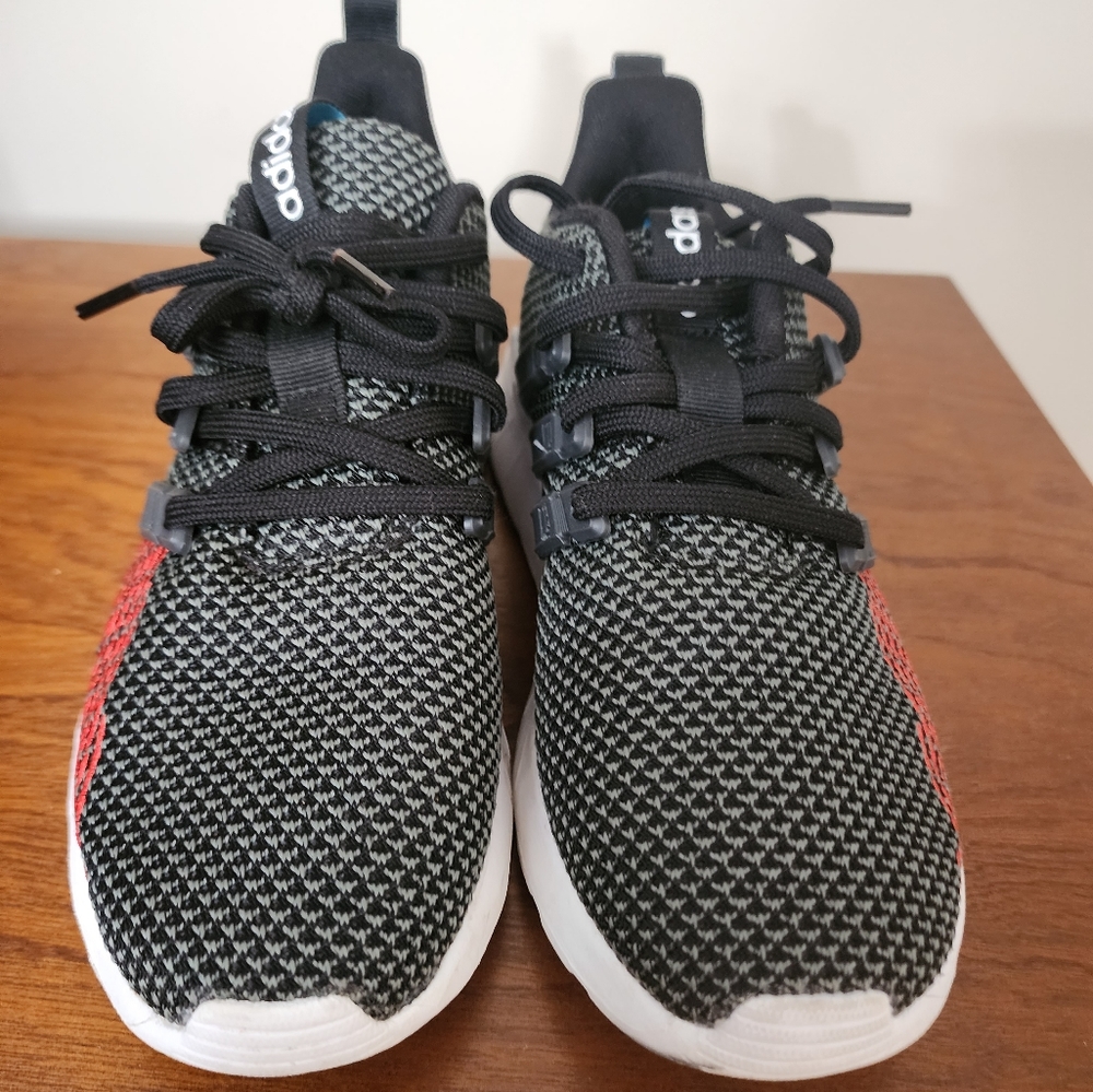 Kids Adidas size 3
